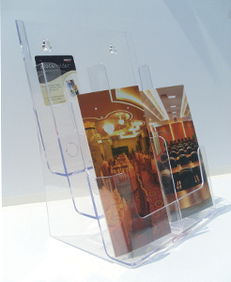 辦公桌上的精致伙伴 臺(tái)面資料架、名片盒與文體用品